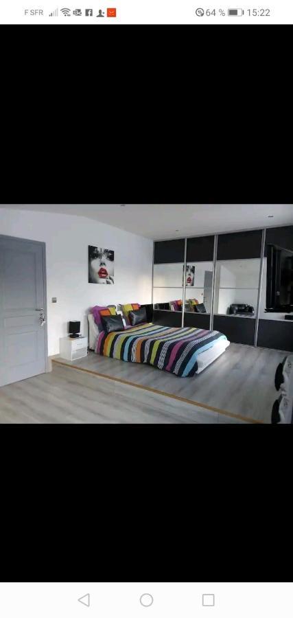 Maison A La Campagne Pres De La Ville Aiglemont Eksteriør billede